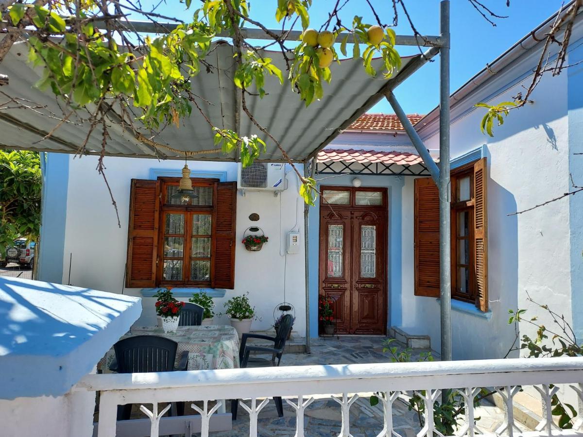 Michael&marika's Traditional House *
